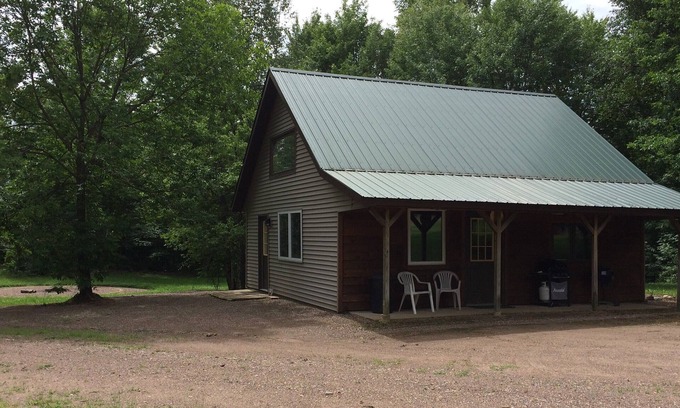 Prentice Cabin | Creature's Retreat - a northern Wisconsin cabin in Price County
