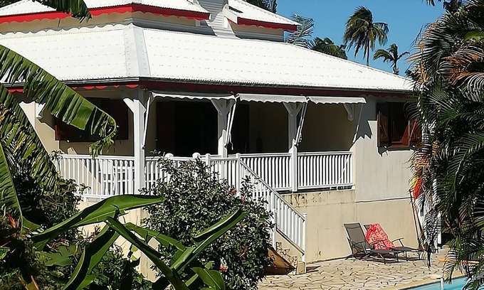 Sainte-Rose Villa | Creole villa with pool in tropical gardens spring/summer special 2026 160E/nu
