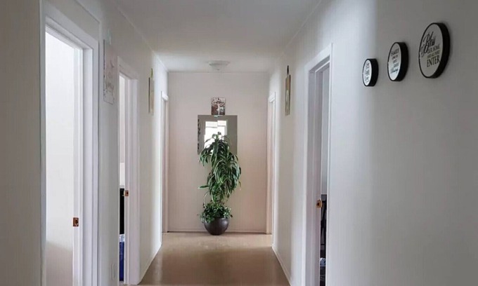 Chapleau House | Crest View Guesthouse - Crest View Guesthouse - Deluxe Room F02