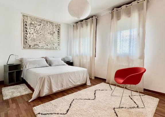 Angarano House | Crestudio Stanza accogliente vicino al Ponte Vecchio