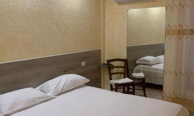 Nola Bed & Breakfast | Crisan Bad and Breakfast Guesthouse in Nola