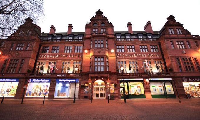 Carlisle Hotel | Crown & Mitre Hotel
