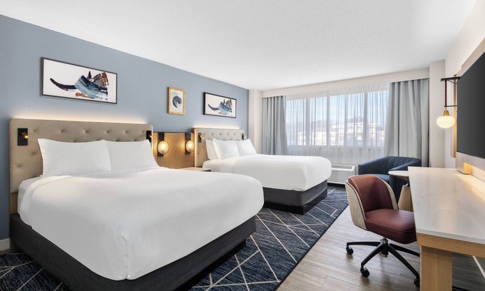 Northwest Hotel | Crowne Plaza Virginia Beach Town Center by IHG