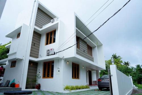 Kochi Villa | Crystal Villa Suite1 Ground floor