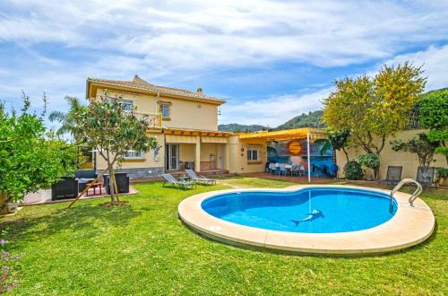 Alhaurin de la Torre Villa | Cubo's Villa Sunray