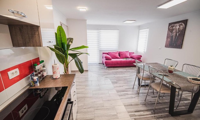 Kobarid Apartment | CUDERLAND - Petra