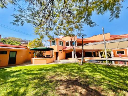 Tres de Mayo Villa | Cuernavaca Pascua Quinta para 28 personas alberca