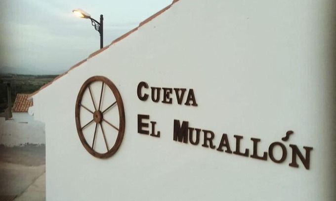 Benamaurel House | Cueva El Murallon