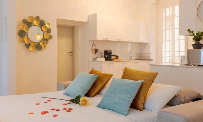 Bellinzona Apartment | Cuore di Relais e Châteaux 5 STELLE in Bellinzona CITY OF CASTLES -By EasyLife Swiss