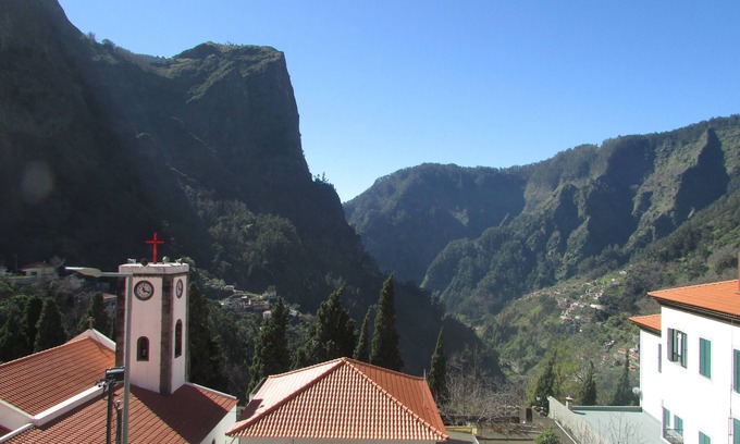 Curral das Freiras Apartment | Curral das Freiras Apartementos- 2 - 4 People