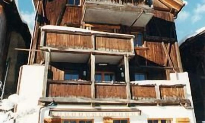 Sent Apartment | Curtin Sot 15a