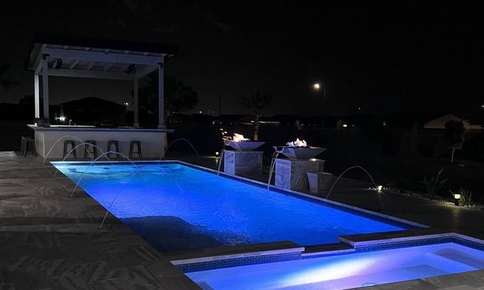 Buckeye House | Custom 3500 sq ft home 4 BR 3.5 Ba Pool /10 person spa on 1 acre with RV hookup.