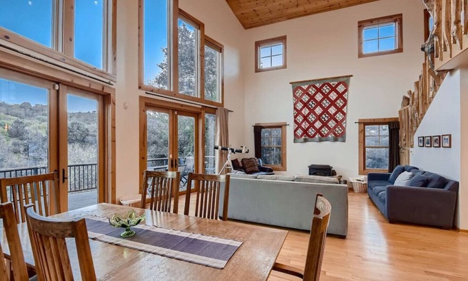 Julian Cabin | Custom Built by the Littlehale Family