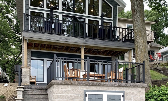Ventura House | Custom lake home, dock/boat lift, private beach, sleeps up to 15 see description