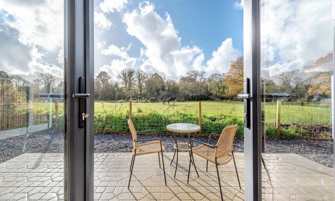 Cribyn Cottage | Cwtch Honey - UK49792