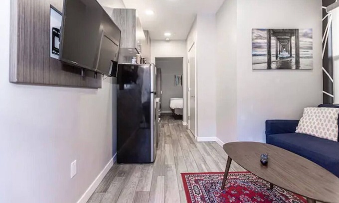 Old Town Apartment | CXVII