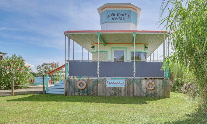 Houma House | 'Da Boat House' w/World-Class Bayou Fishing!