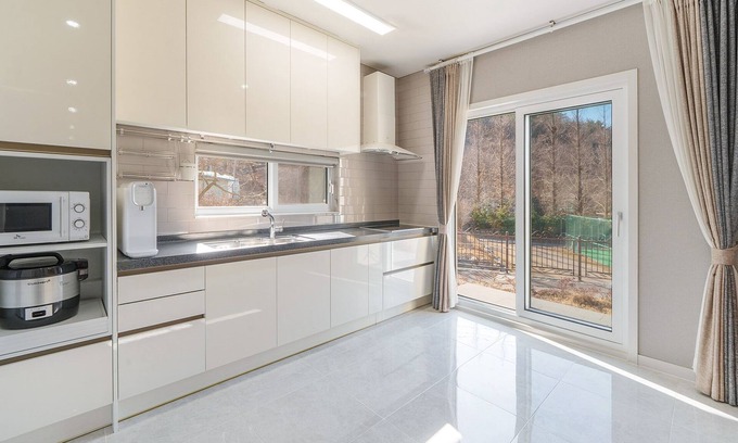 Ansan House | Daebudo Freesia Private Pool Villa