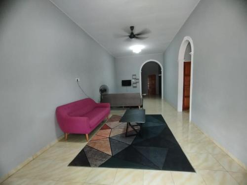 Batu Pahat House | DAHLIA HOMESTAY Batu Pahat