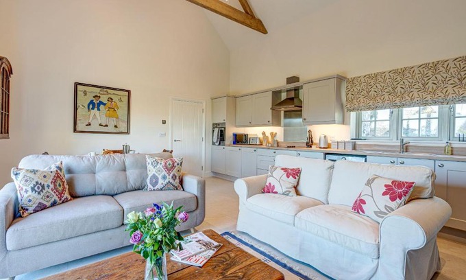 Bladon House | Dairy Lodge