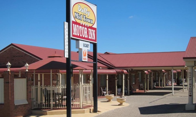 Dalby Hotel | Dalby Mid Town Motor Inn