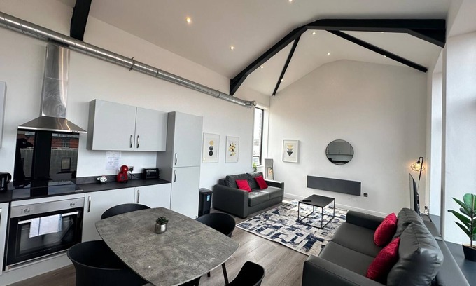 Liverpool City Centre Apartment | Dale Street Liverpool By Beehosting