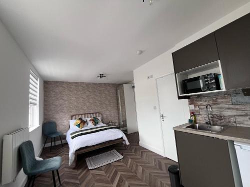 Hackney Downs Hotel | Dalston Luxe Studios