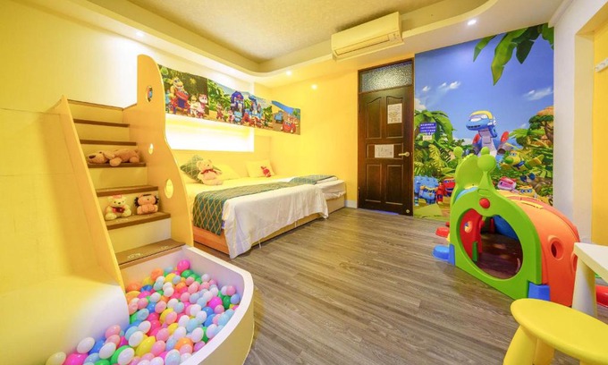 Wujie House | Dan-Huang B&B