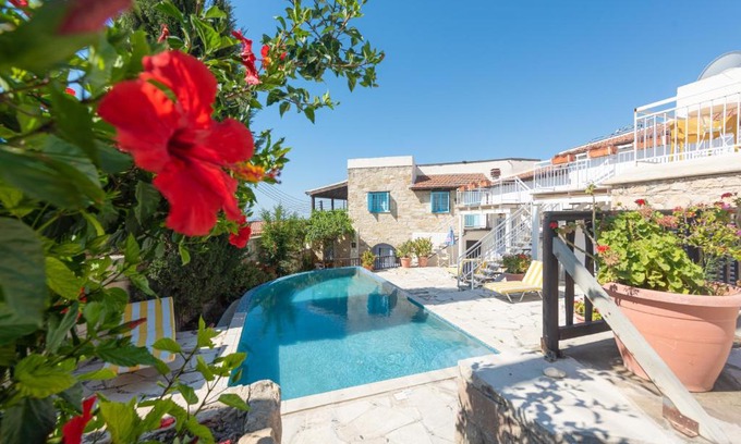 Tochni House | Danae House