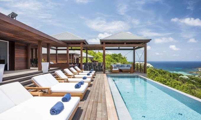 Devet Villa | Danse du Soleil (3/5 Rooms)