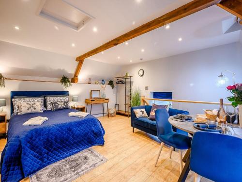 Fenny Compton House | Dassett View