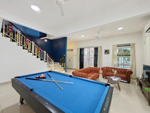 Tebrau House | Dato Onn, Harmony Stay by Antlerzone