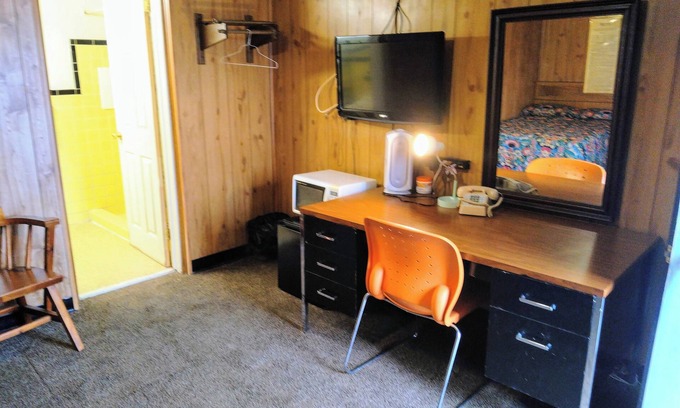 North Lima Hotel | Davis Motel