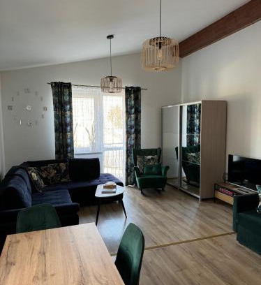 Nowa Ruda Apartment | Dawna Mleczarnia Apartamenty MIODOWY