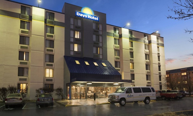 Prospect Park Hotel | Days Hotel by Wyndham University Ave SE