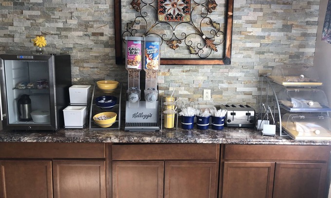 Columbus Hotel | Days Inn by Wyndham Columbus