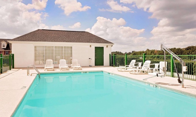 Valley Falls Hotel | Days Inn by Wyndham Spartanburg