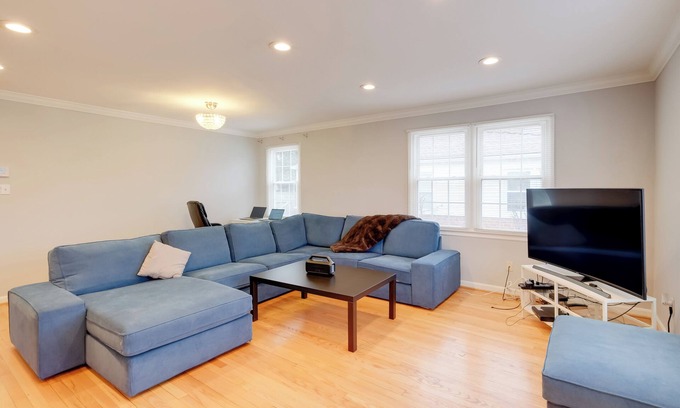 Wheaton-Glenmont House | DC Area Home ~ 1 Mi to Metro: WFH Friendly!