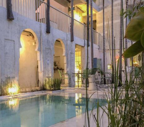 Nai Mueang House | De Lit