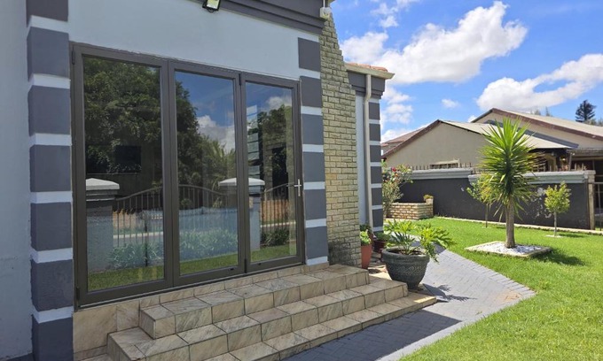 Bethlehem House | De Luna Apartments