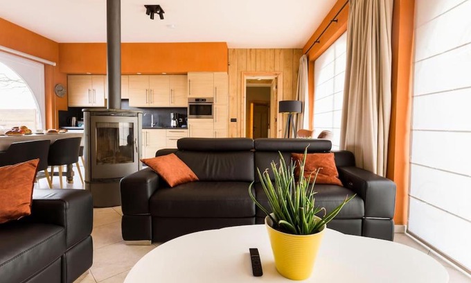Izenberge House | De Notelaar