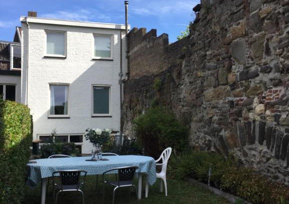 Binnenstad Bed & Breakfast | De Stadswal