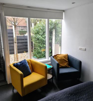 Renesse Apartment | De Stoof, complete studio voor 2 personen