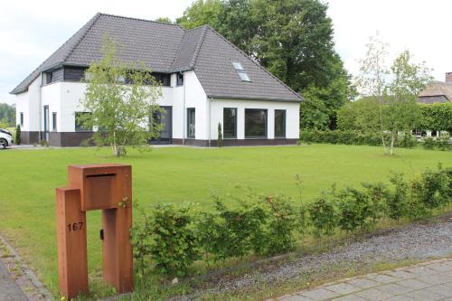 De Bus Bed & Breakfast | De Weije Wereld