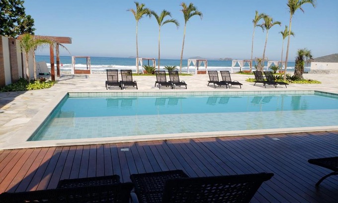 Tucuns Hotel | Deck de Búzios