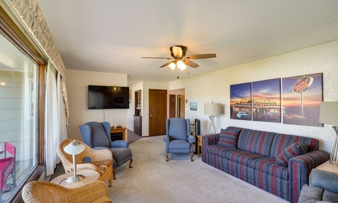 McClusky House | Deck & Yard: Pet-Friendly McClusky Home!