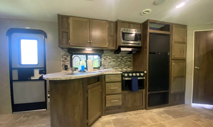 Grass Valley House | Deer Crossing in Grass Valley