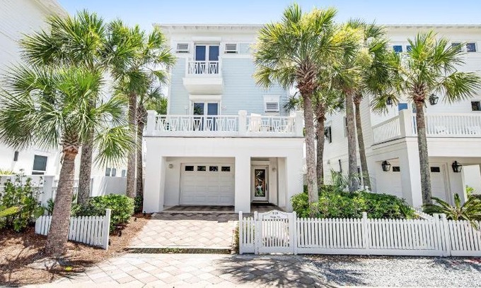 Sunnyside House | Deja Vu at Carillon