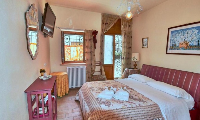 Paese Alto Bed & Breakfast | Del Castello