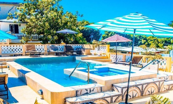 West End Hotel | Dela de-Rose Guest House negril Jamaica